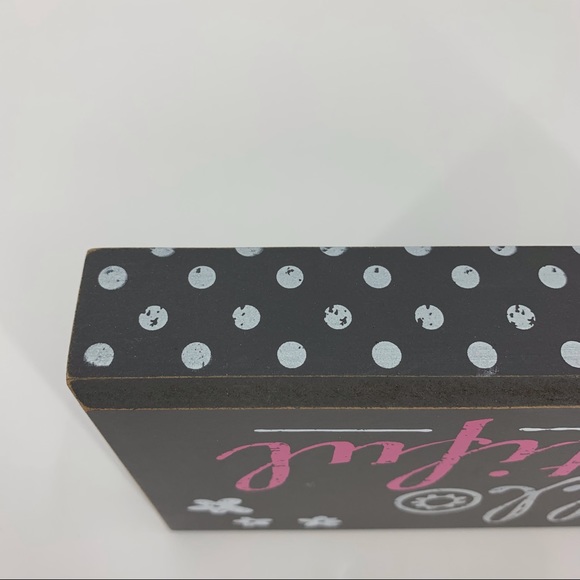 'Hello Beautiful' Distressed Look Box Style Wooden Decor Sign - Picture 8 of 15